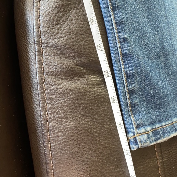 Joe’s Jeans. Honey Straight Leg. Size 28. New with tags. - Picture 9 of 9